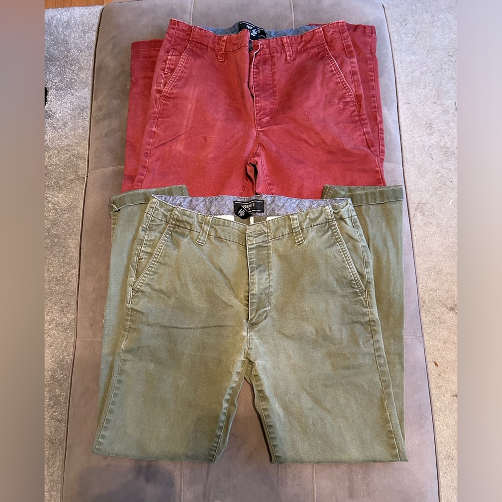 2 Pair of Forever 21 Chinos Size 29